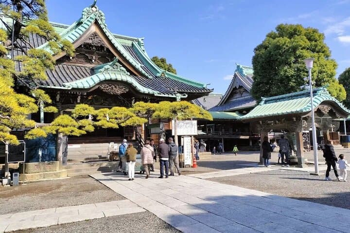 Shibamata Retro Bike Tour: Foldable Bikes, Riverside Rides & Local Lunch in Tokyo photo 2
