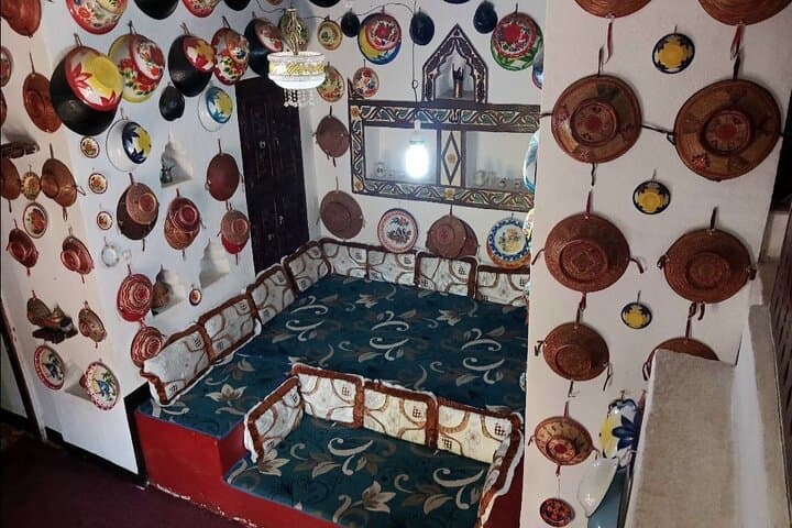 2-Day Harar Cultural Tour: Hyena Feeding, Historic Walls & Valley of Marvels photo 2
