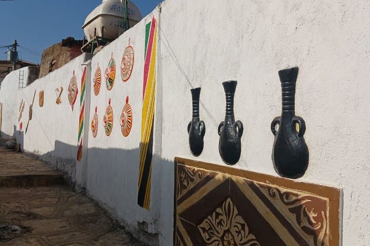 2-Day Harar Cultural Tour: Hyena Feeding, Historic Walls & Valley of Marvels photo 5