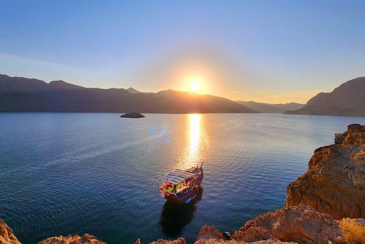 Khasab Adventure: Mountain Safari & Half-Day Dhow Dolphin Cruise photo 5