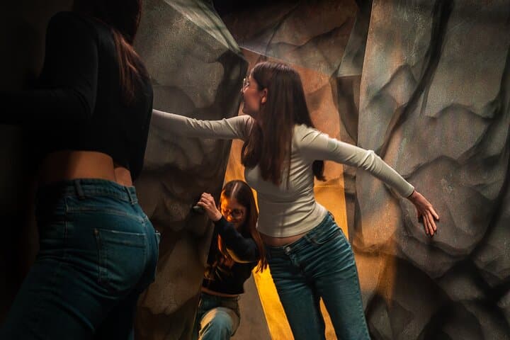 Prison Island Madrid: 2-Hour High-Tech Escape Game Experience photo 6