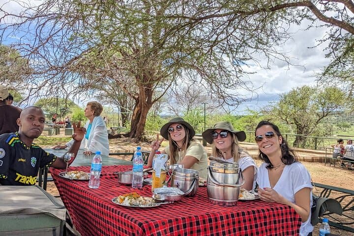 4-Day Tarangire, Serengeti & Ngorongoro Safari — Big Five in Four Days