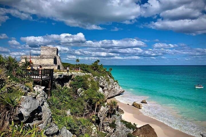 Full Day Tulum Paradise Beach — Snorkel with Sea Turtles & Visit Tulum Ruins