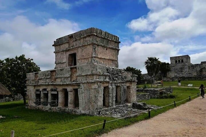 Full Day Tulum Paradise Beach — Snorkel with Sea Turtles & Visit Tulum Ruins photo 4