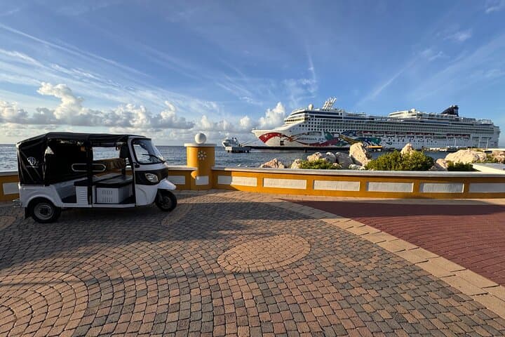 TukTuk Adventure Fun Tour in Curacao — 3-Hour Private Island Drive from Willemstad photo 6
