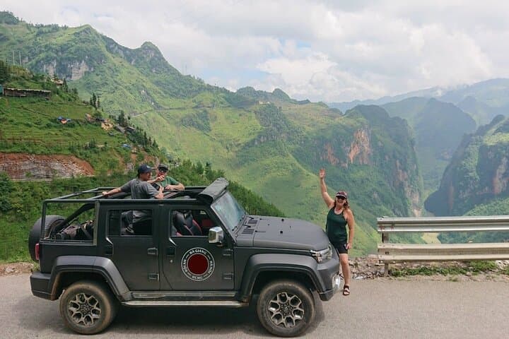 Ha Giang 3-Day Jeep Tour: Ma Pi Leng, Dong Van & Du Gia Loop photo 5