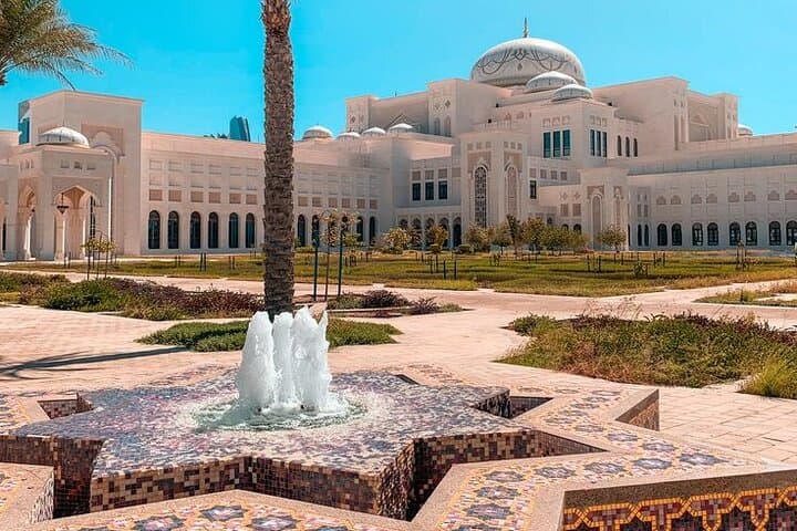 Abu Dhabi Private Full-Day City Tour from Dubai — Sheikh Zayed, Ferrari World & Corniche