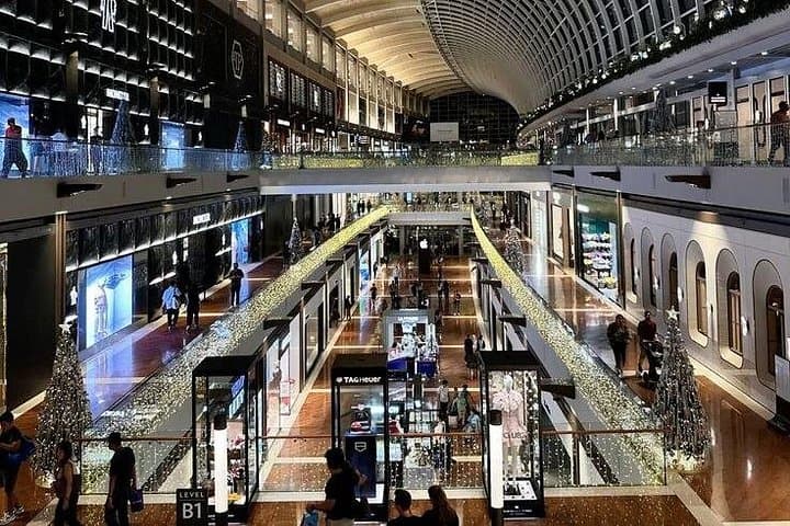 Abu Dhabi Private Full-Day City Tour from Dubai — Sheikh Zayed, Ferrari World & Corniche photo 4
