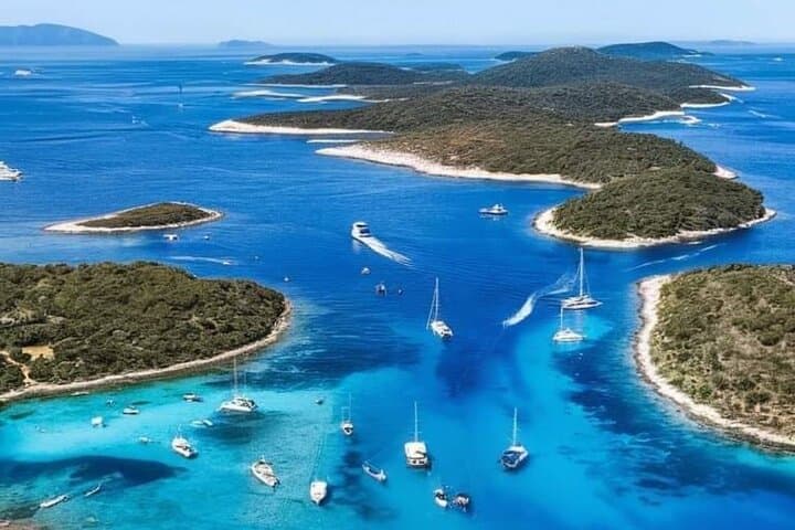Split to Bol, Hvar & Pakleni Islands Speedboat Day Trip photo 2