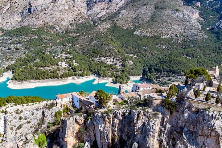 Guadalest, Altea & Algar Fountains Day Trip from Valencia photo 5
