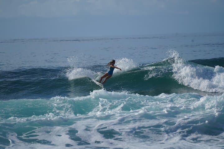 East Cape Surf Expedition with 4x4 Transport and Pro Photography photo 6