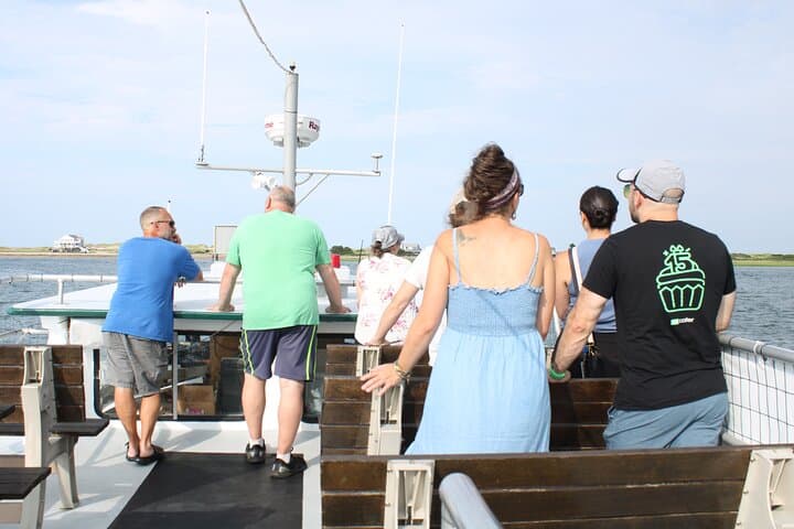 Lobstering Eco Tour in Plymouth Harbor: Hands-On Lobster Trap Experience photo 4