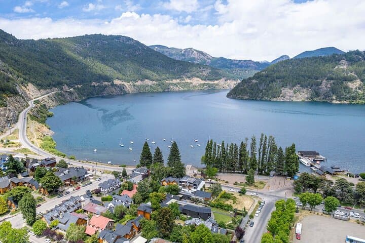 7 Lakes Route Day Trip from Bariloche to San Martín de los Andes photo 1