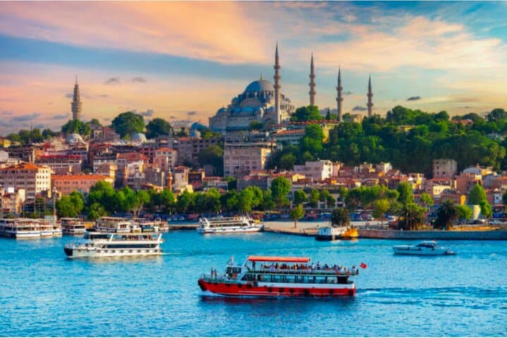 Istanbul VIP 2-Day Private Tour with Bosphorus Yacht Cruise photo 2