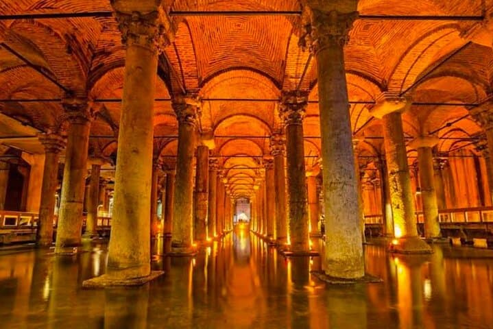 Istanbul VIP 2-Day Private Tour with Bosphorus Yacht Cruise