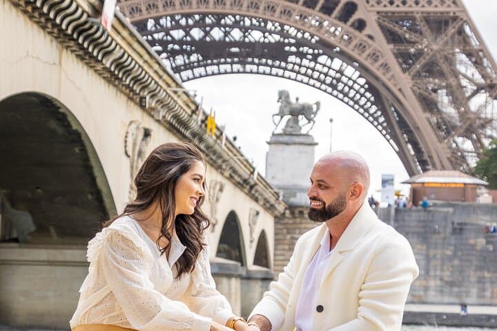Perfect-Yes Proposal Photography Near the Eiffel Tower: Private Paris Session photo 3
