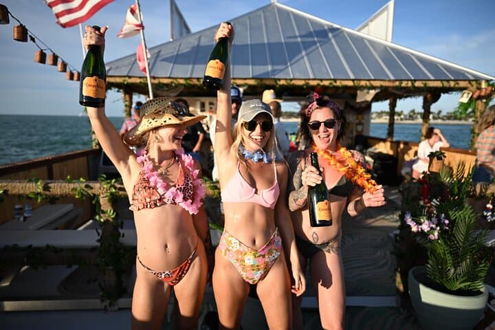 Key West Sandbar Safari: Tiki Boat Cruise to Shallow Sandbars & Swim Stops photo 4