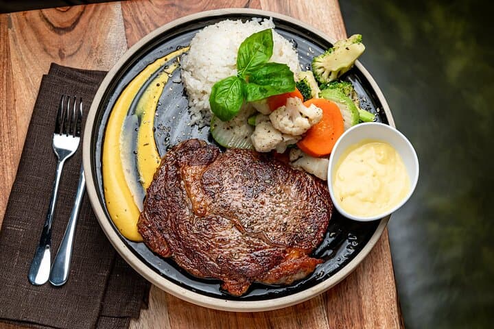 Central Park Cafe Scenic Lunch and Dinner Experience in New York City photo 3