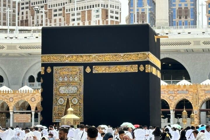 Makkah Spiritual Tour: Private Journey to Mecca's Holy Sites photo 1