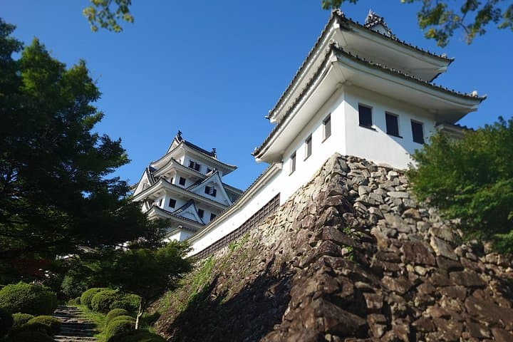 Explore Gujo-Hachiman: Castle, Waterways & Traditional Crafts Day Trip from Nagoya photo 6