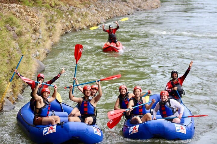 Sarapiquí River Rafting Tour — Costa Rica Whitewater Adventure photo 2