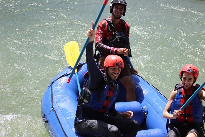 Sarapiquí River Rafting Tour — Costa Rica Whitewater Adventure photo 4