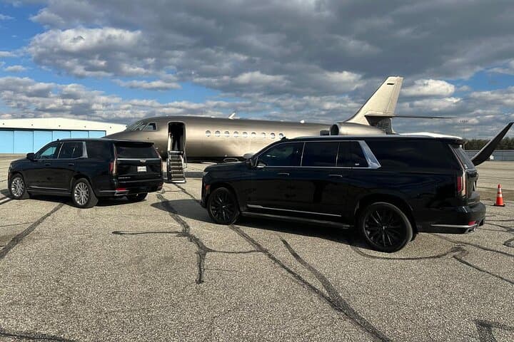 Private Dulles IAD to Washington DC Transfer — Executive Limo Service