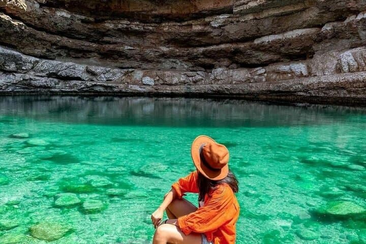 Private 6-Day Oman Adventure: Wadis, Deserts, and Green Mountains from Muscat photo 3