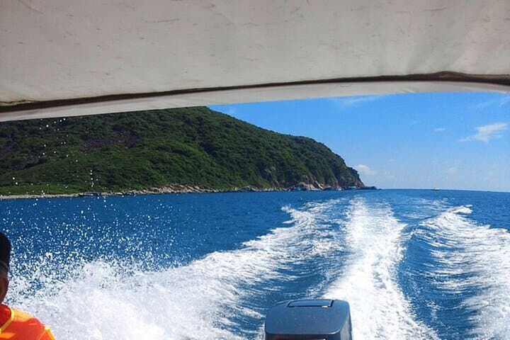 Private Nha Trang Island Hopping: Snorkel Hon Mun, Con Se Tre & Mini Beach photo 6