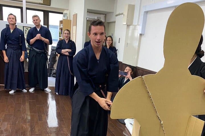 Tokyo Samurai Iaido Experience: Private Kimono & Test Cutting Lesson