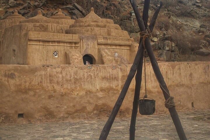 Fujairah Full-Day Private Tour from Dubai: Hajar Mountains, Forts & Coastline photo 2
