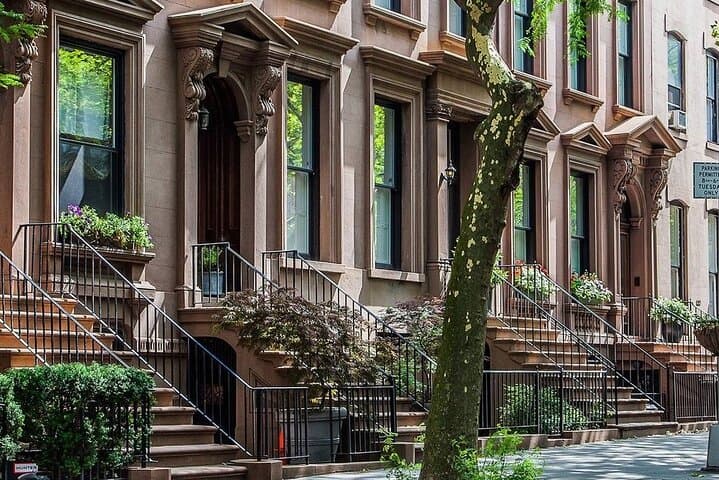 Brooklyn Heights Self-Guided Tour: Splendor & Scandal Walking Route