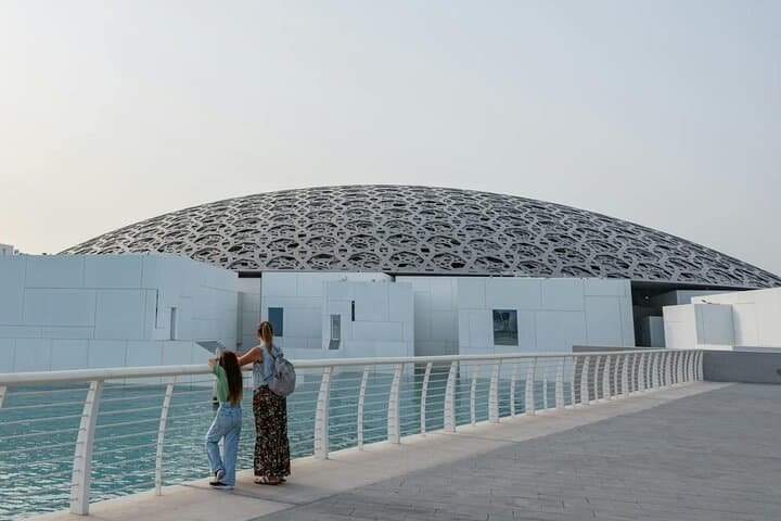 Abu Dhabi Private Tour: Sheikh Zayed Grand Mosque & Louvre Abu Dhabi photo 3