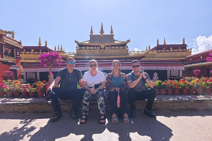 Xi'an to Lhasa: 7-Day Private Tour of Terracotta Warriors, Potala Palace & Yamdrok Lake photo 2