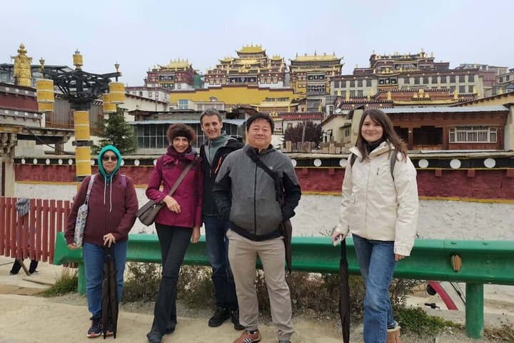 8-Day Private Yunnan Highlights: Stone Forest, Erhai & Jade Dragon Snow Mountain photo 2