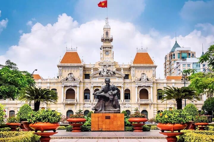 Private Afternoon Jeep Tour in Saigon: City Landmarks, River Views & Local Eats photo 4