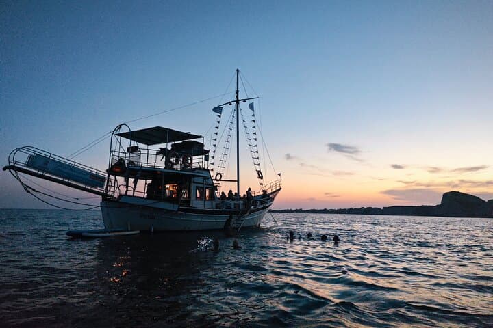 Kefalonia Sunset Cruise with Dinner, Dinner and Wine from Argostoli