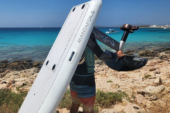 Fly-Over Water: E-Foil Lessons and Safari on Palm Jumeirah photo 3