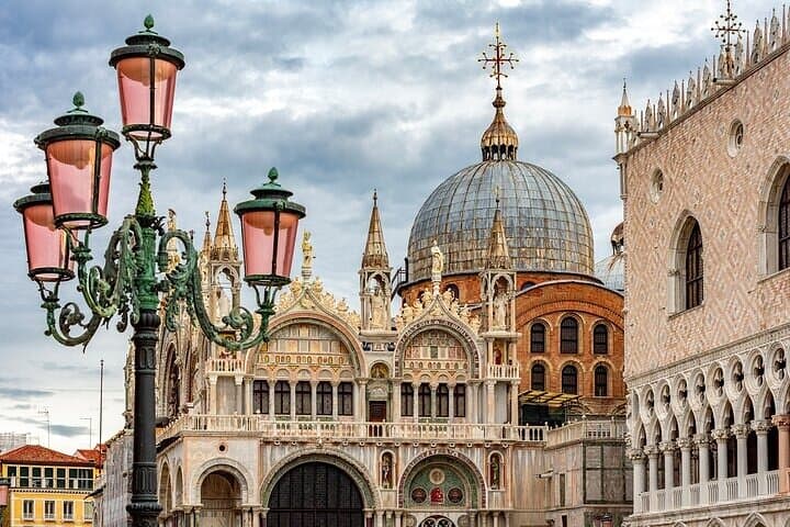 7-Hour Deluxe Venice Shore Excursion from Ravenna — St. Mark's, Rialto & Giudecca Canal photo 5