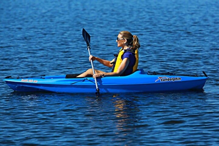 St. George's Bay Solo Kayak — 1-Hour Paddle in Malta photo 3