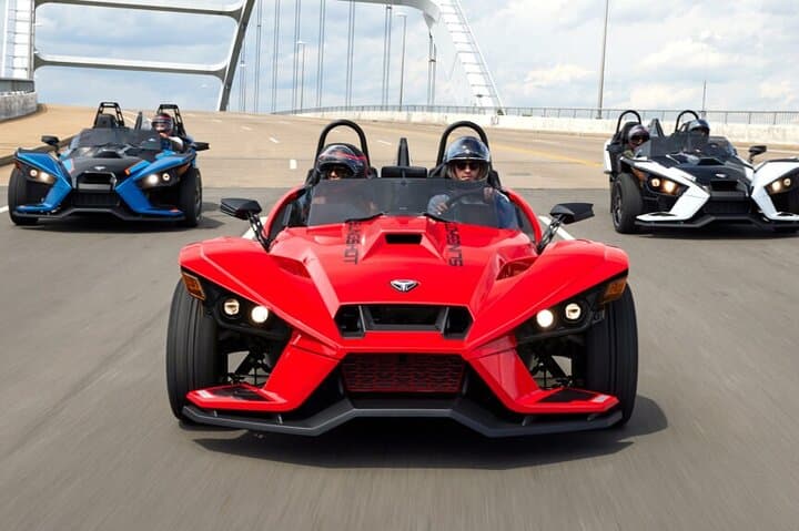 Traverse City Slingshot Rental: 2025 Polaris Open-Air Roadster Experience photo 3