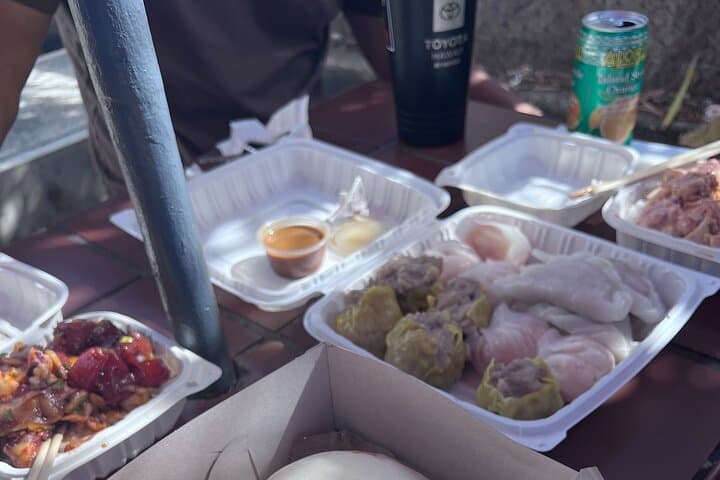 Insider Oahu Food Tour: Secret Aloha Bites Across Honolulu