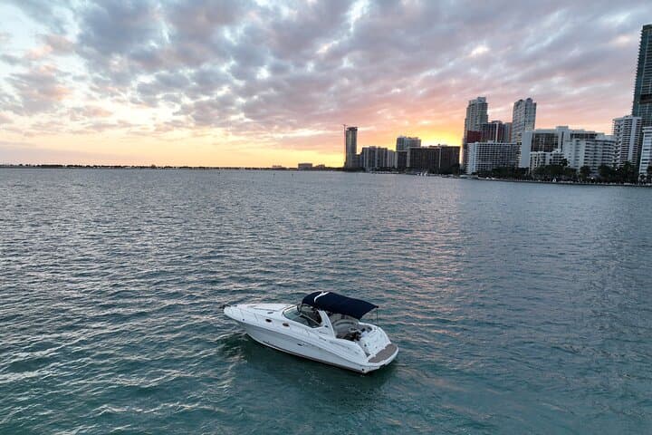 Miami Private Yacht Cruise: 2-Hour Biscayne Bay Charter photo 6