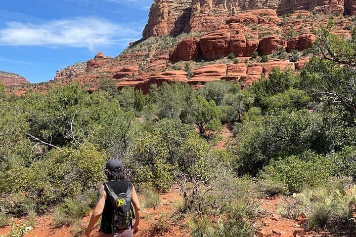 Private Sedona Hiking Tour from Phoenix & Scottsdale — Red Rock Day Hike photo 4