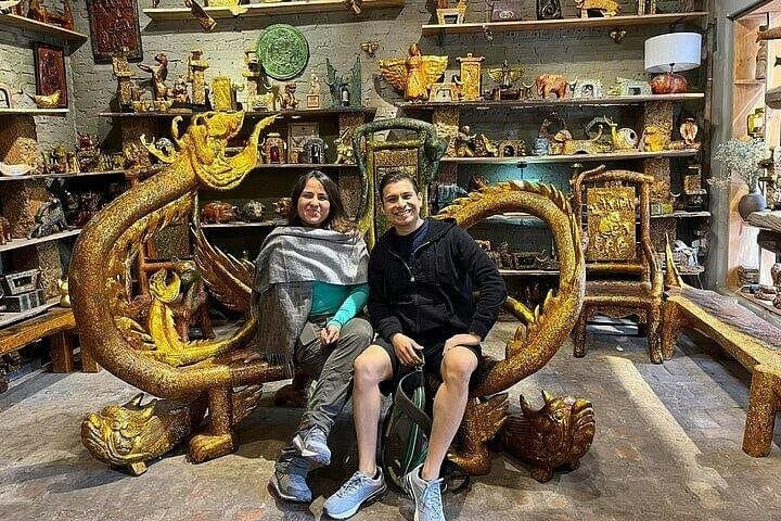 Deluxe Hanoi Countryside Tour: Duong Lam, Bat Trang Pottery & Train Street photo 2