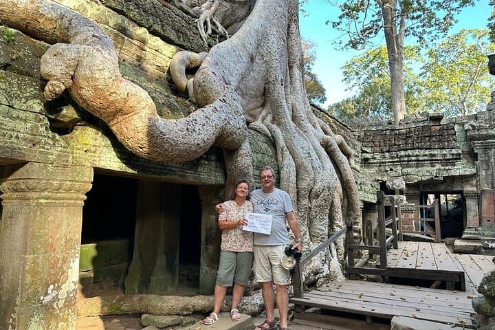 6-Day Angkor Wat Small-Group Tour: Temples, Tonle Sap & Phnom Kulen photo 2