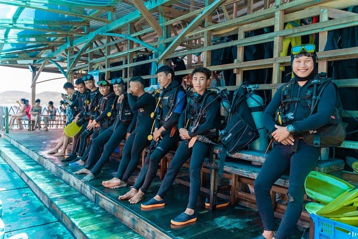 Nha Trang Sea Walk: Coral Bay Sea-Walking & Seafood Lunch photo 4