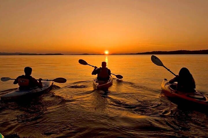 Luxor Temple & Nile Kayaking Adventure — Guided Temple Visit and Kayak on the Nile photo 5