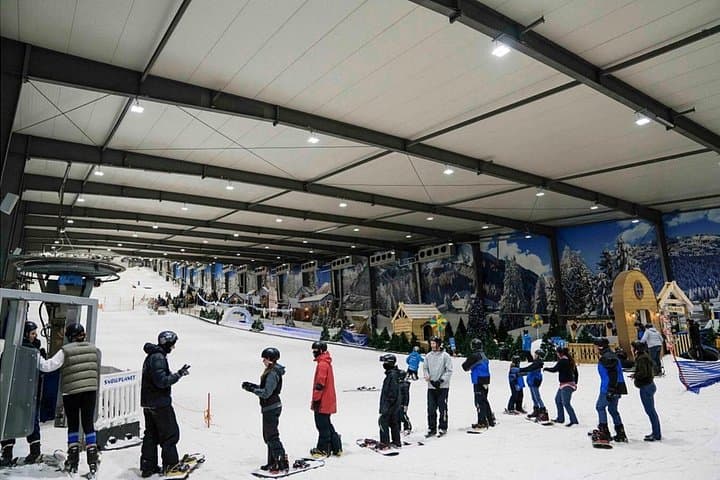 Auckland Private Adventure: Helicopter Views, Jetboat Thrills & Indoor Snow photo 4