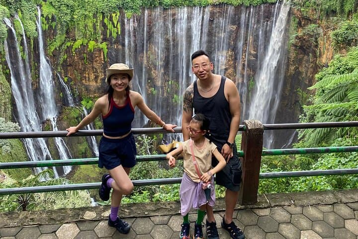 Tumpak Sewu Waterfall & Bromo Sunrise: 2-Day Volcano and Waterfall Adventure photo 3